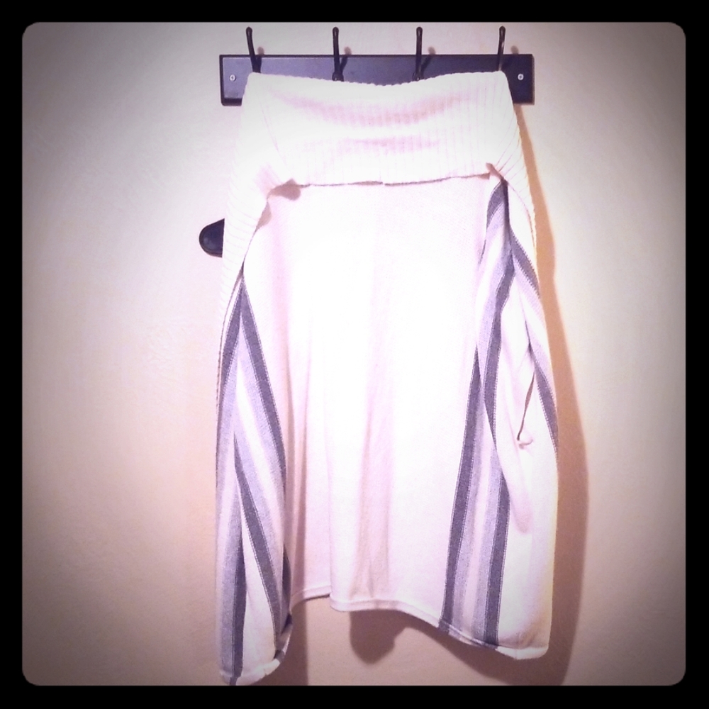 Cream shrug
